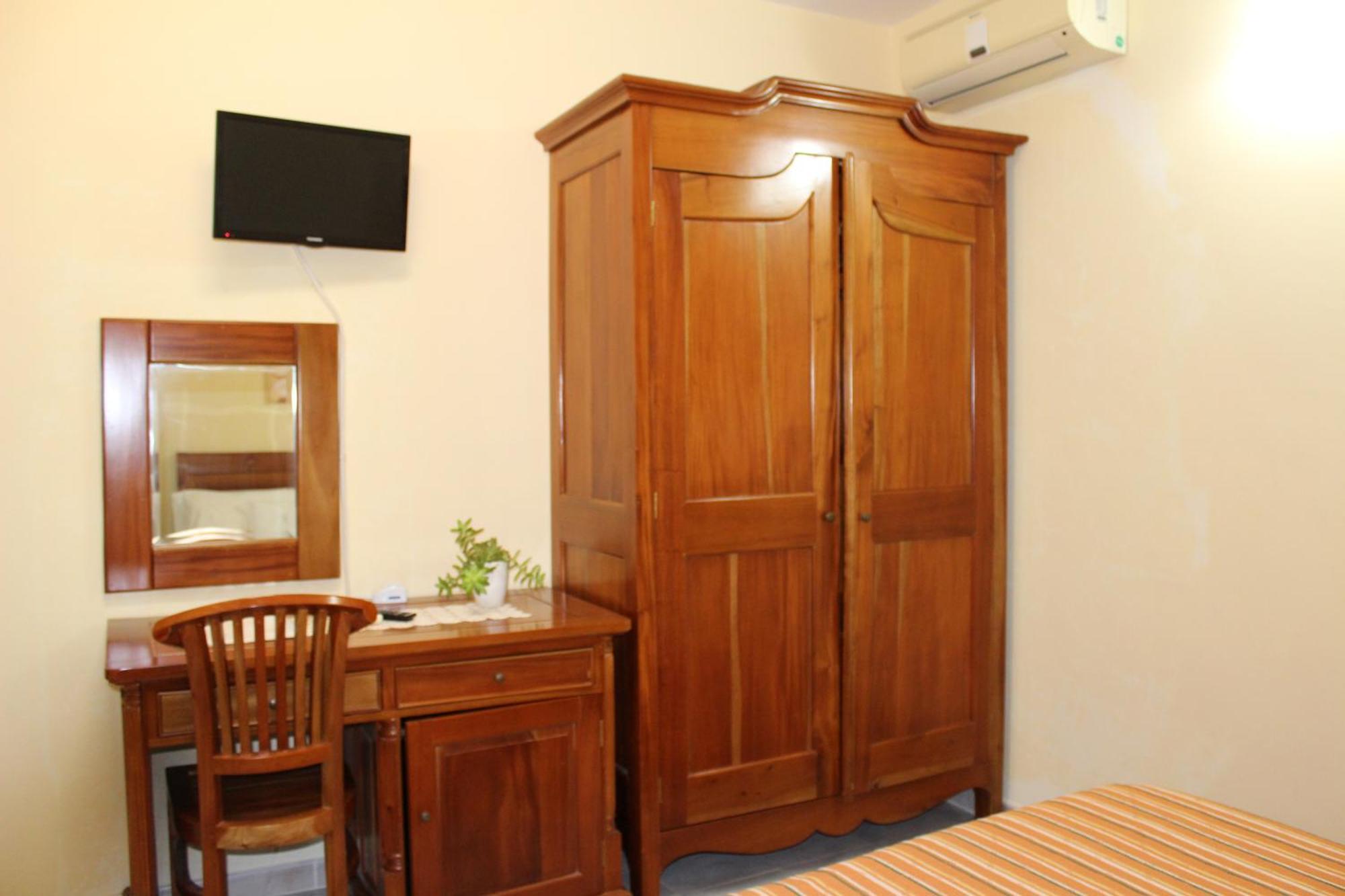 Raggio Di Sole Bed & Breakfast มาการี ภายนอก รูปภาพ