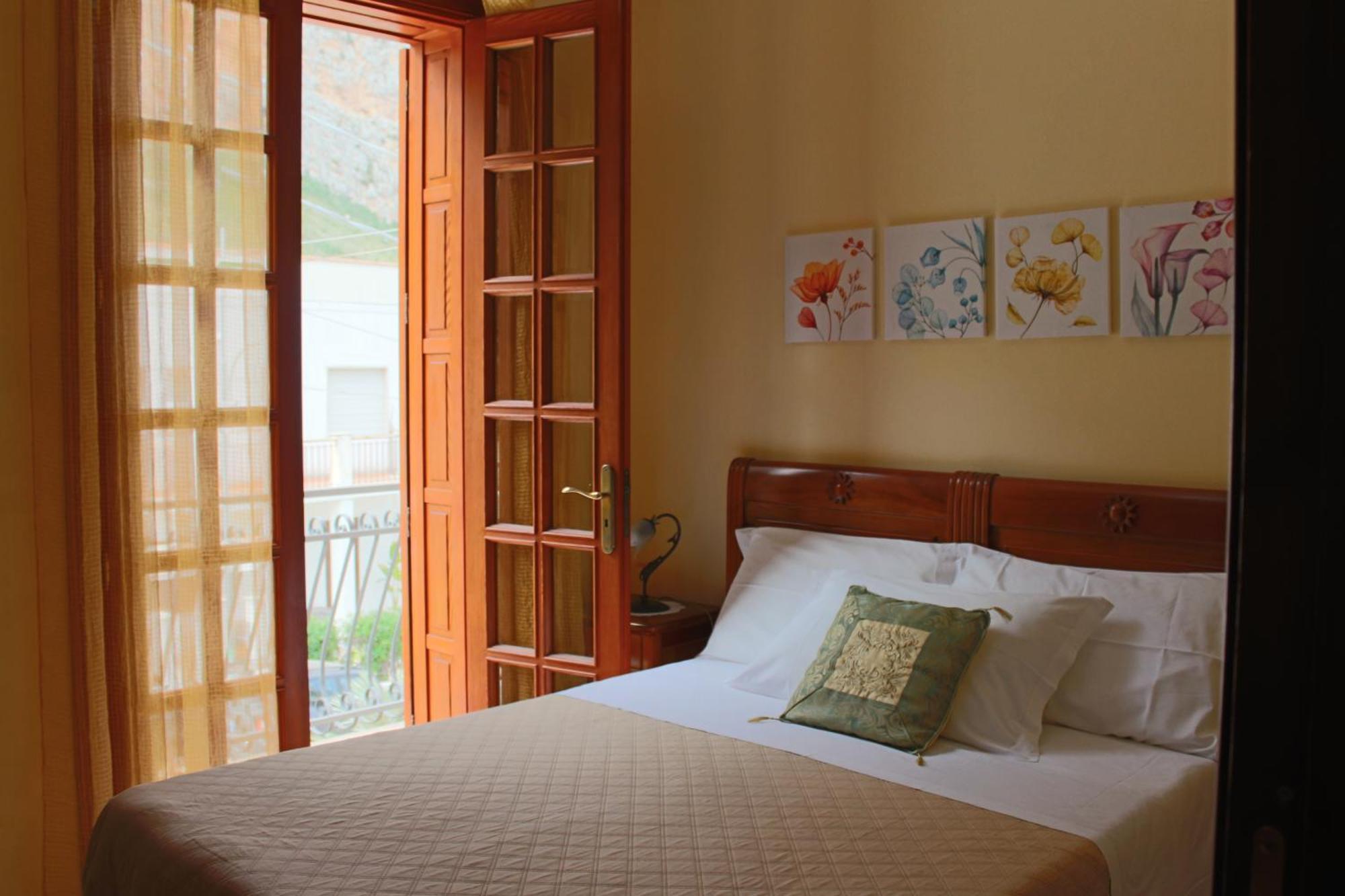 Raggio Di Sole Bed & Breakfast มาการี ภายนอก รูปภาพ