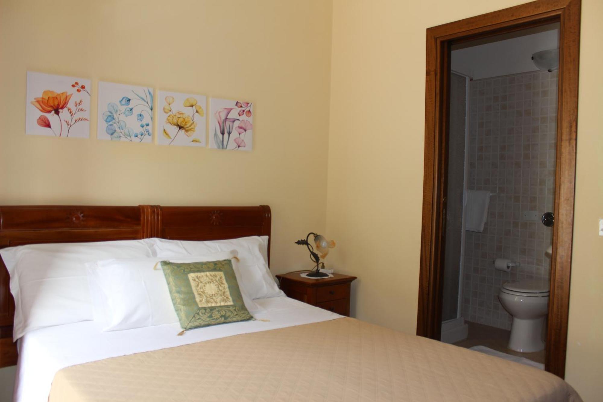 Raggio Di Sole Bed & Breakfast มาการี ภายนอก รูปภาพ
